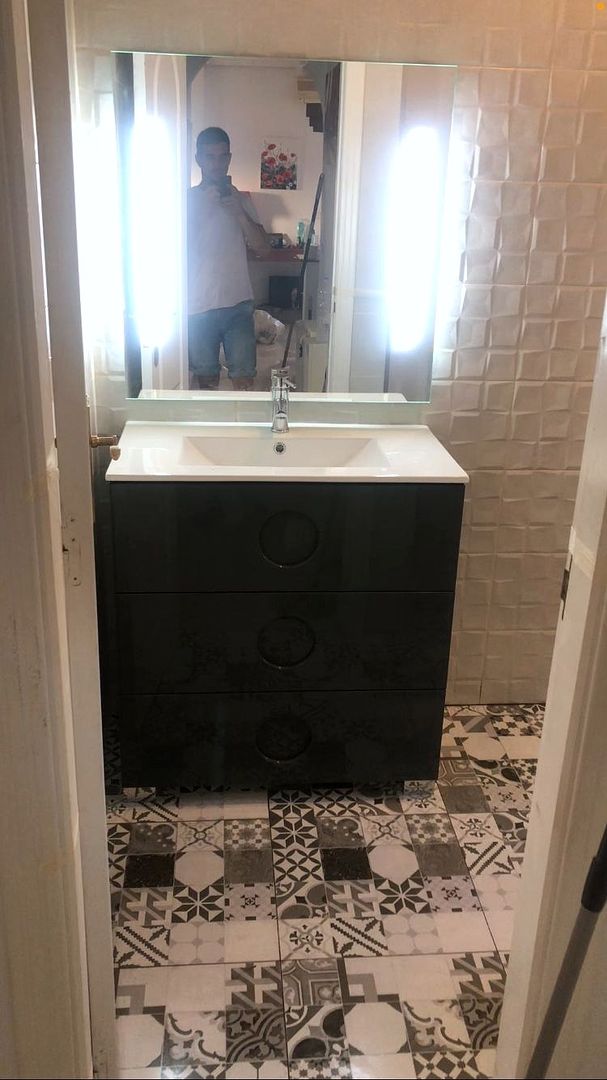 Baños reales entregados en Guardamar, Torrevieja y Orihuela Costa.
